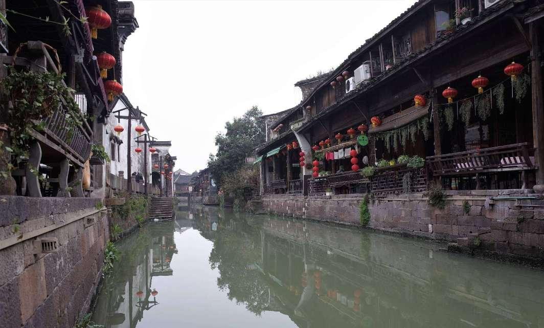 为什么不能学佛学和易经